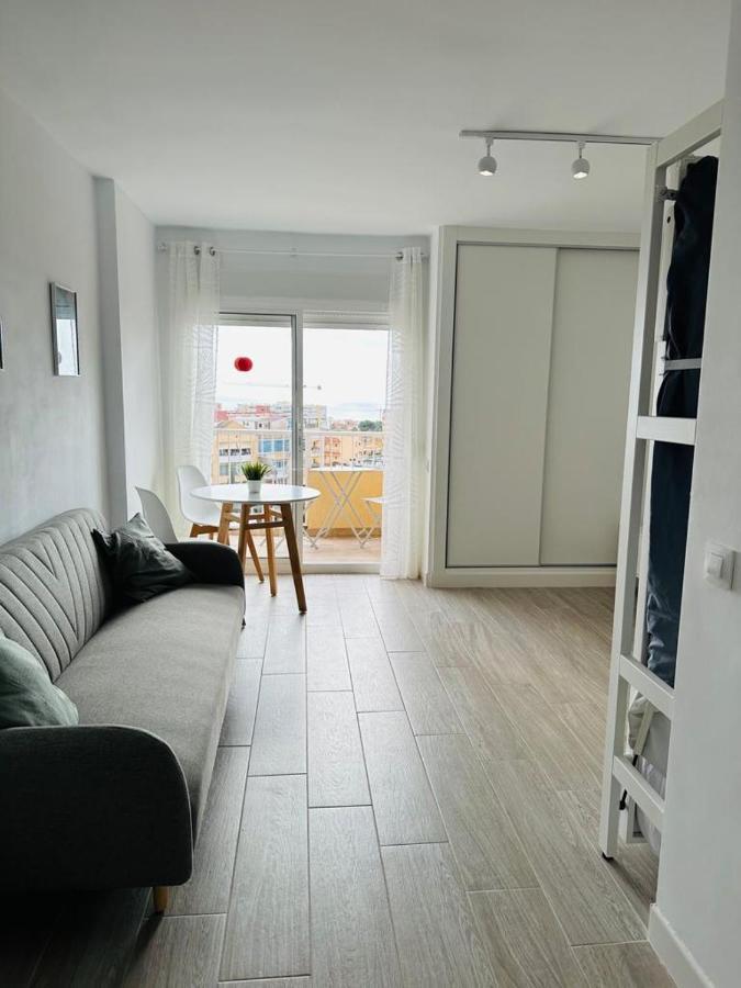 Modern White Studio Benalmádena Zewnętrze zdjęcie