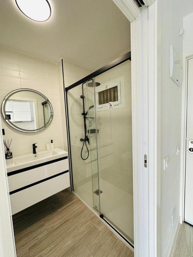 Modern White Studio Benalmádena Zewnętrze zdjęcie